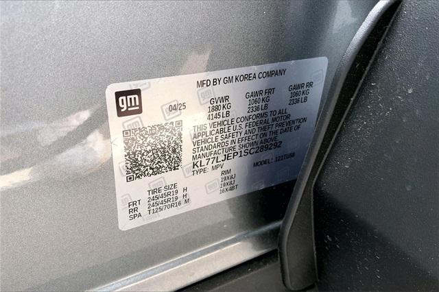 new 2025 Chevrolet Trax car, priced at $27,935