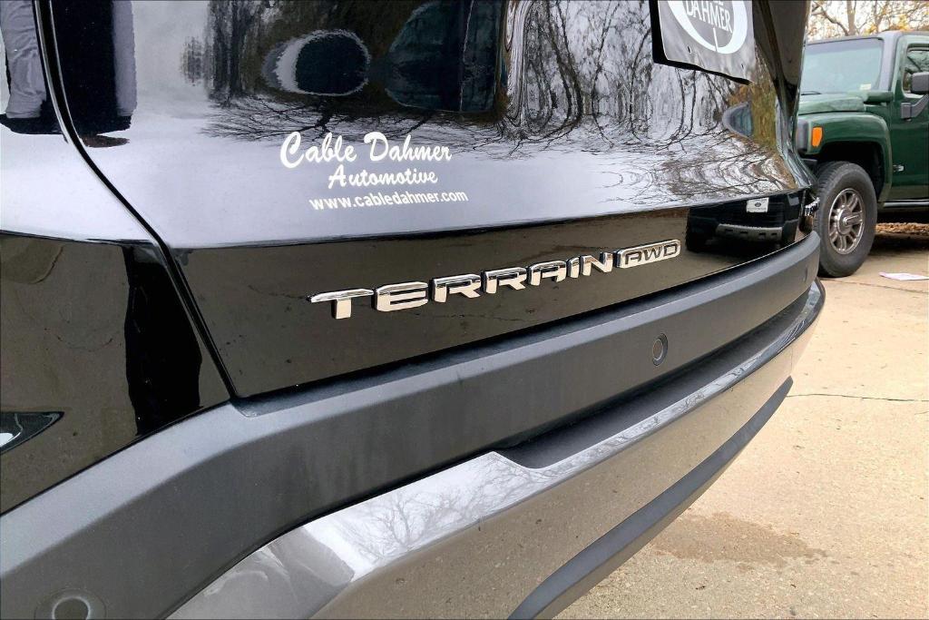 used 2025 GMC Terrain car, priced at $23,995