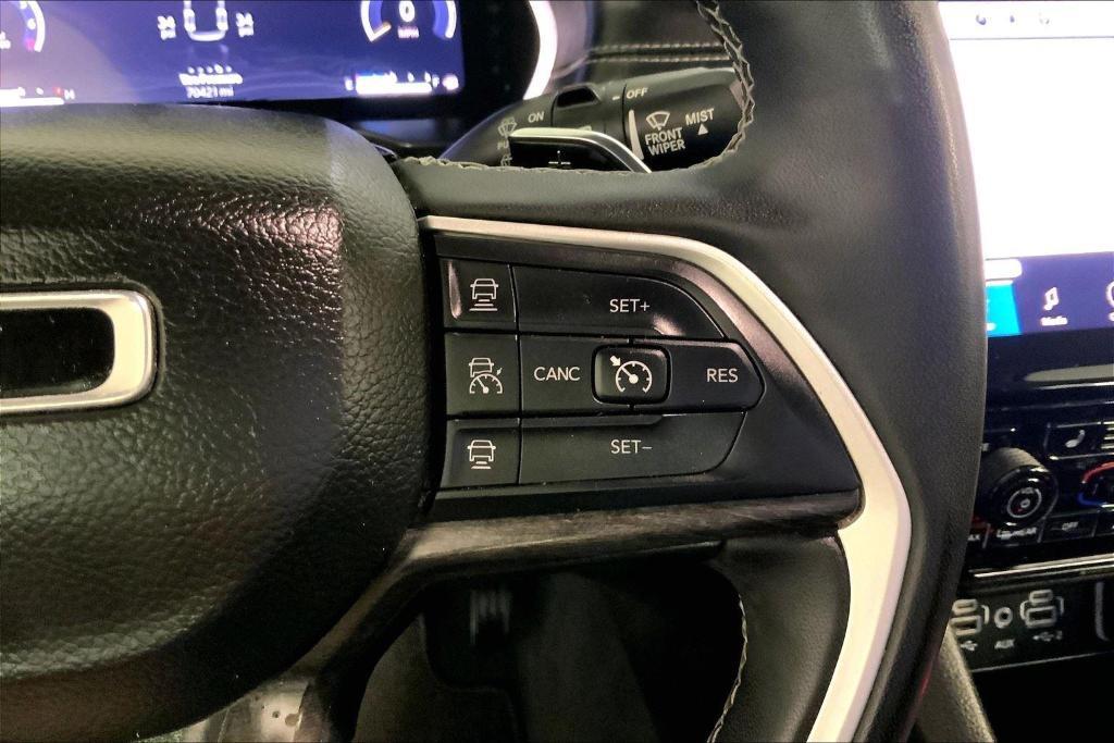 used 2023 Jeep Grand Cherokee L car, priced at $27,000