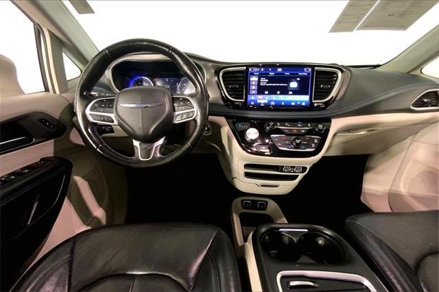 used 2021 Chrysler Pacifica car, priced at $18,500