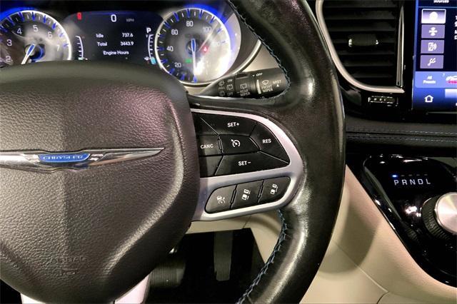 used 2021 Chrysler Pacifica car, priced at $18,500