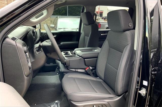 new 2025 Chevrolet Silverado 1500 car, priced at $40,595