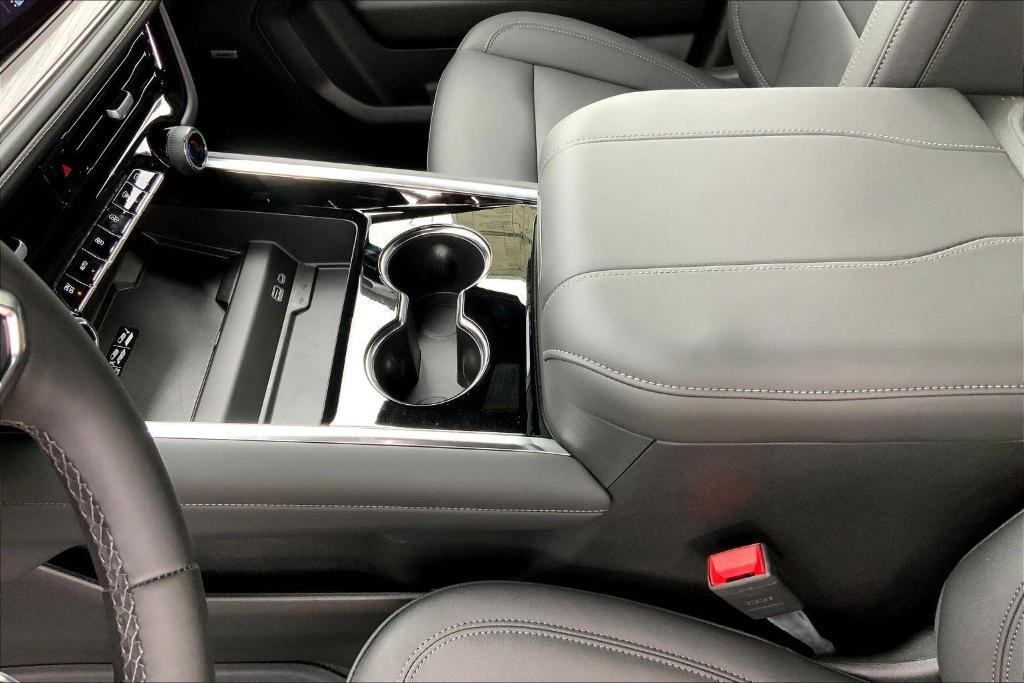 new 2025 Chevrolet Suburban car, priced at $72,365