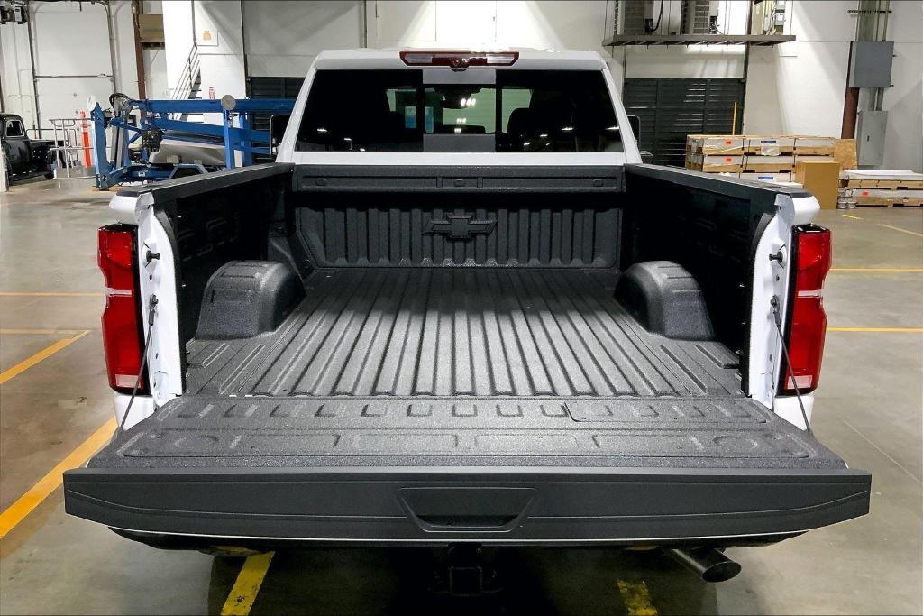 new 2025 Chevrolet Silverado 2500 car, priced at $70,230