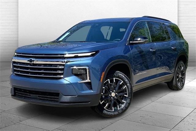 new 2025 Chevrolet Traverse car, priced at $48,735