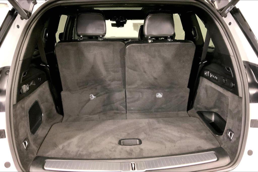 used 2021 Jeep Grand Cherokee L car, priced at $33,000