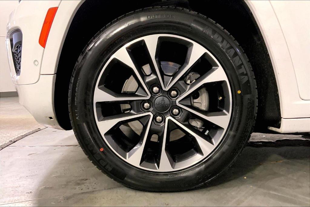 used 2021 Jeep Grand Cherokee L car, priced at $33,000