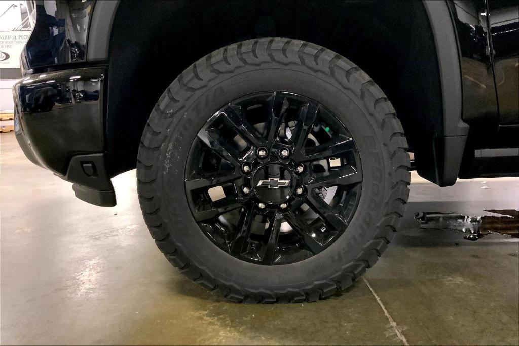 new 2025 Chevrolet Silverado 2500 car, priced at $81,560
