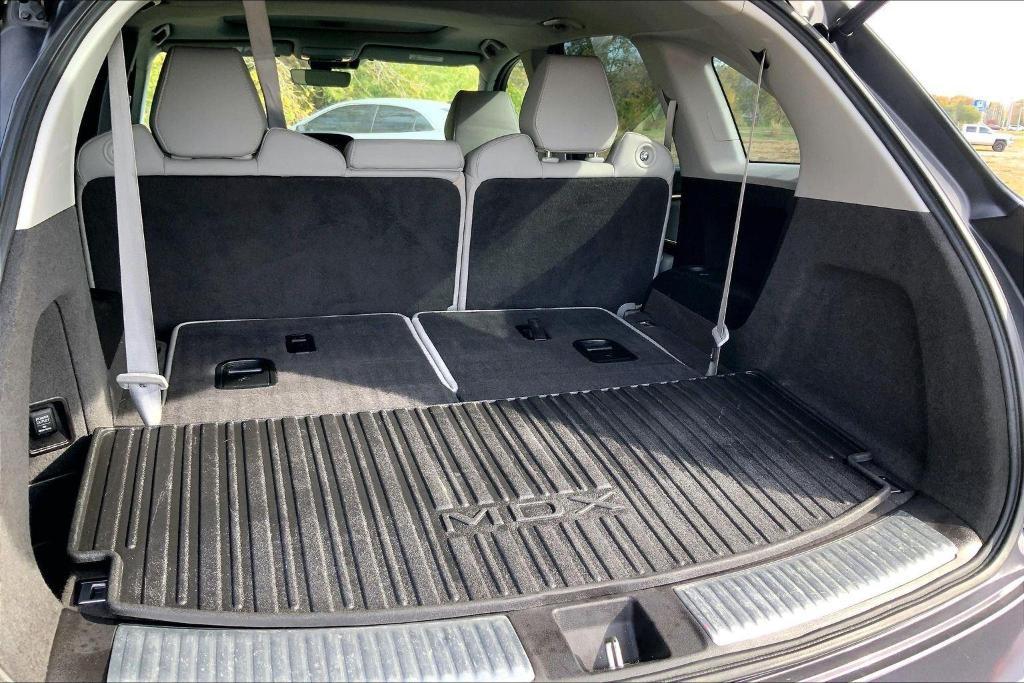 used 2018 Acura MDX car, priced at $17,500
