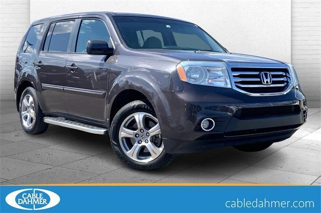 used 2014 Honda Pilot car, priced at $7,000