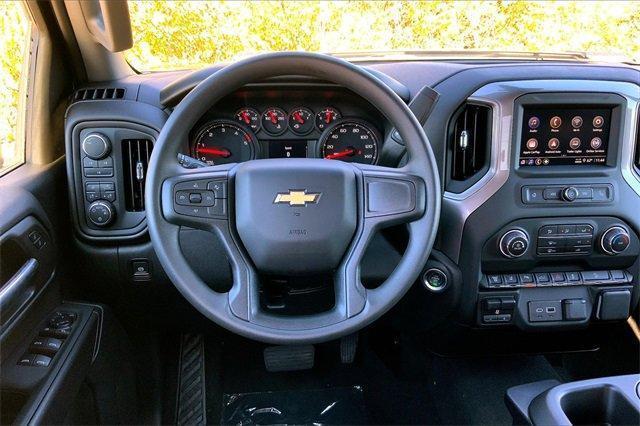 new 2024 Chevrolet Silverado 2500 car, priced at $55,995