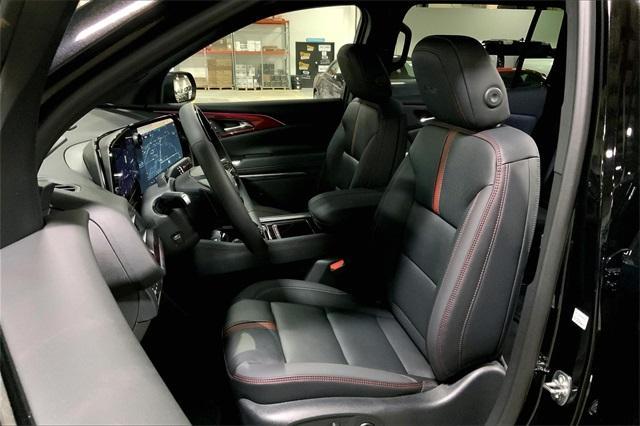 new 2025 Chevrolet Traverse car, priced at $59,940