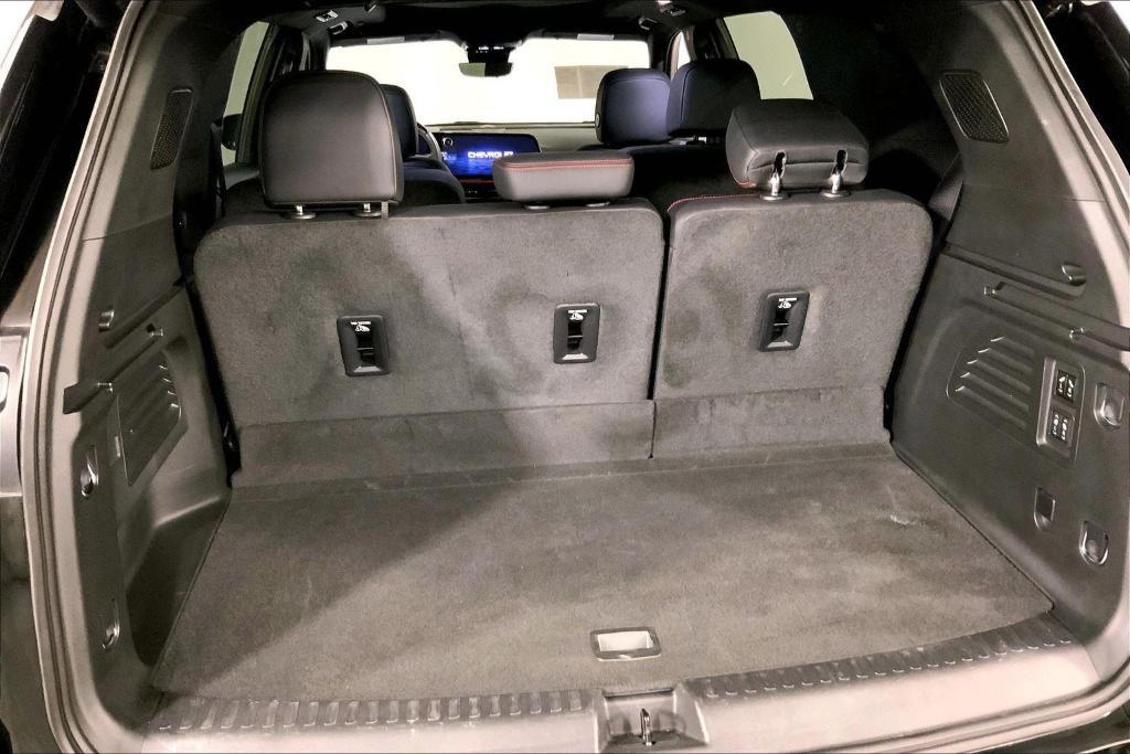 used 2024 Chevrolet Traverse car, priced at $52,500