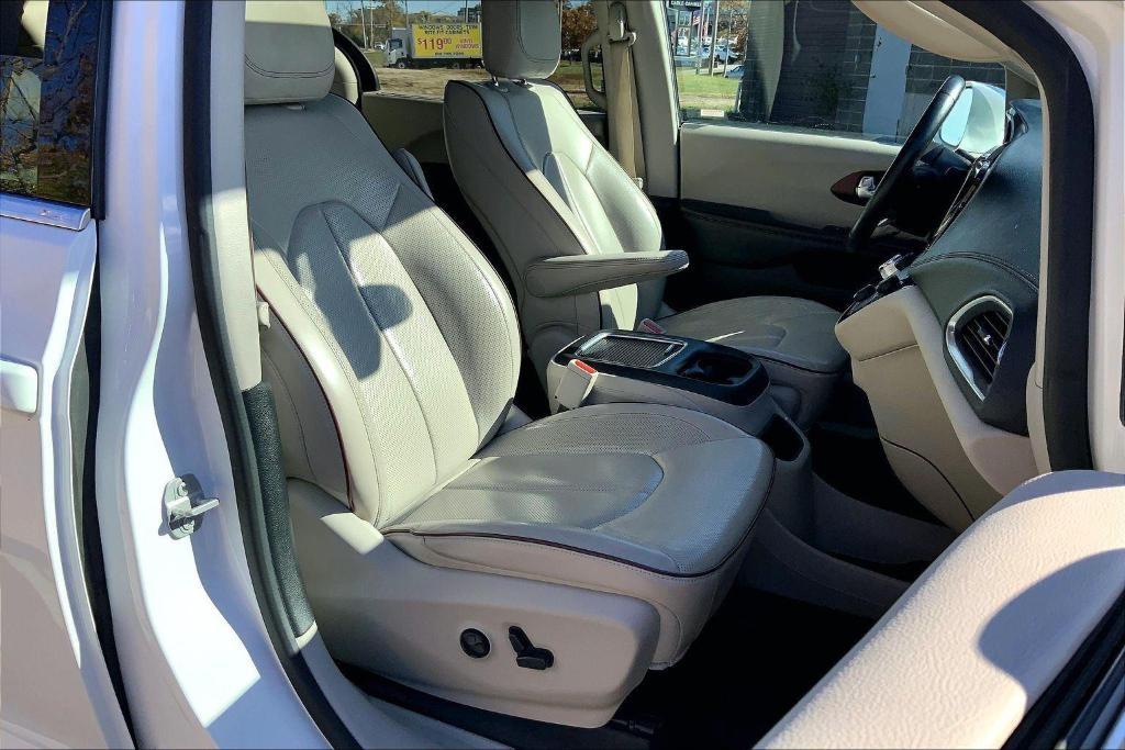 used 2019 Chrysler Pacifica car, priced at $19,000