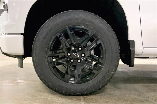 new 2025 Chevrolet Silverado 1500 car, priced at $57,640