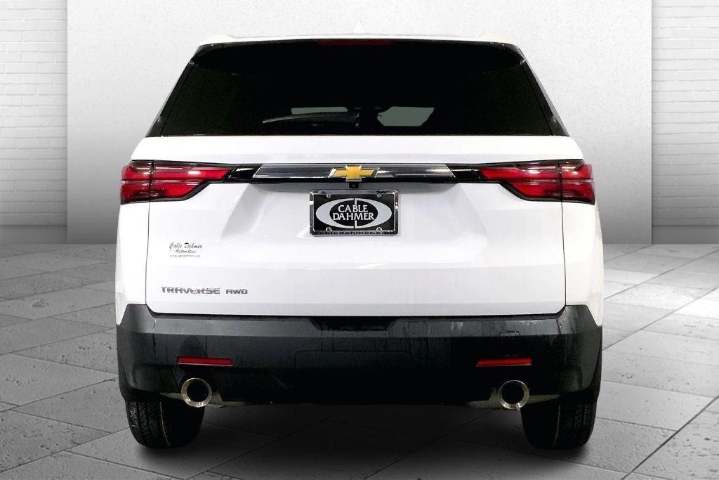 used 2023 Chevrolet Traverse car, priced at $25,500