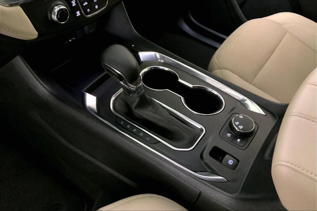 used 2023 Chevrolet Traverse car, priced at $25,500