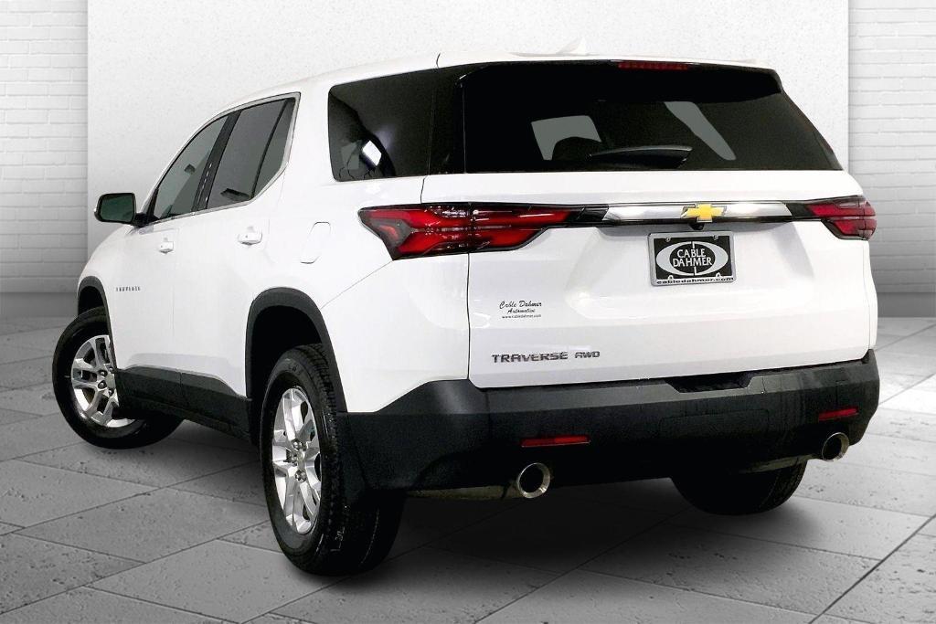 used 2023 Chevrolet Traverse car, priced at $25,500
