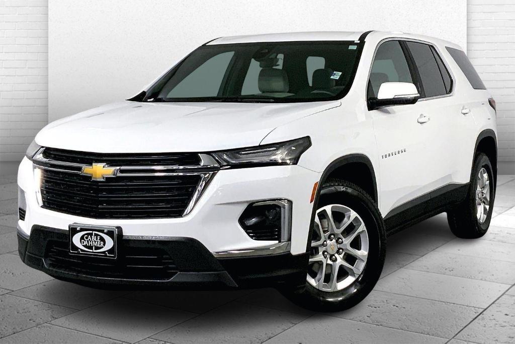 used 2023 Chevrolet Traverse car, priced at $25,500
