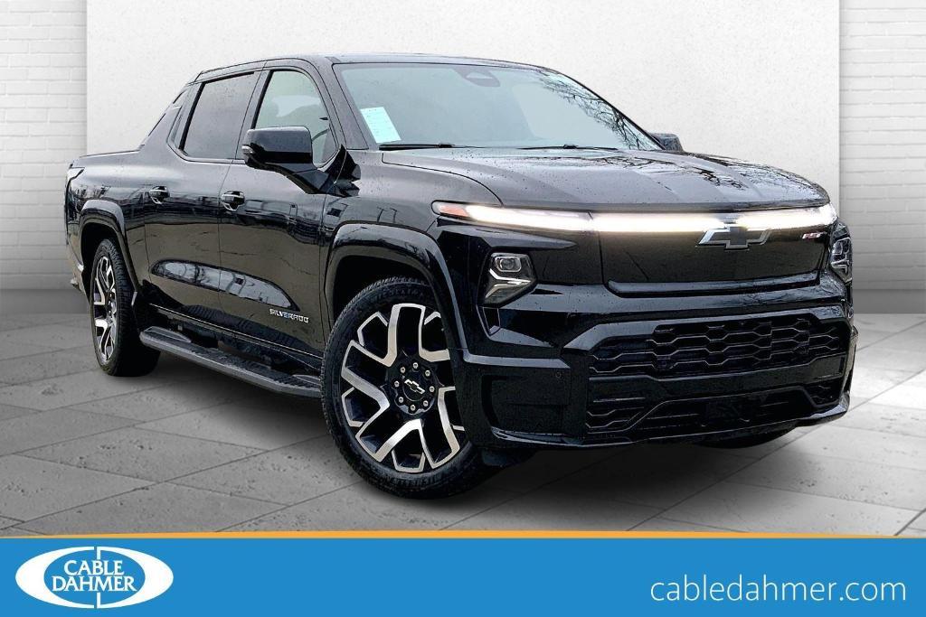 new 2025 Chevrolet Silverado EV car, priced at $83,440
