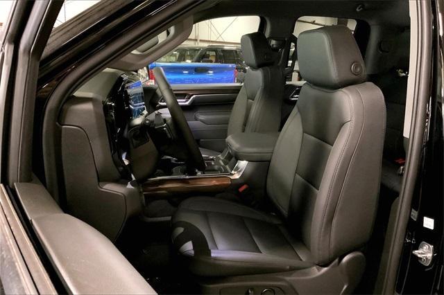 new 2025 Chevrolet Silverado 1500 car, priced at $53,800