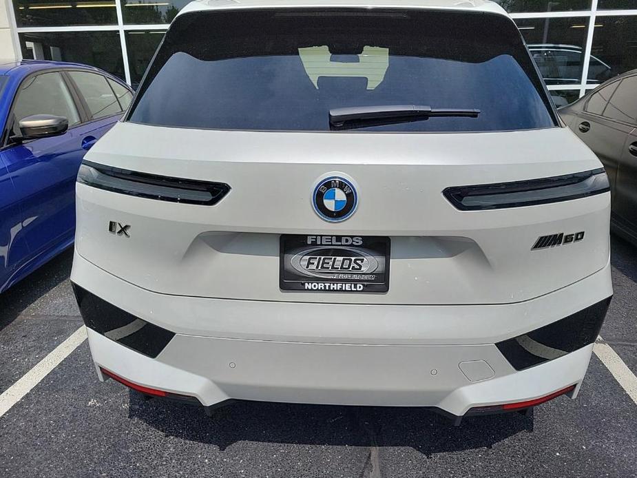 new 2024 BMW iX car