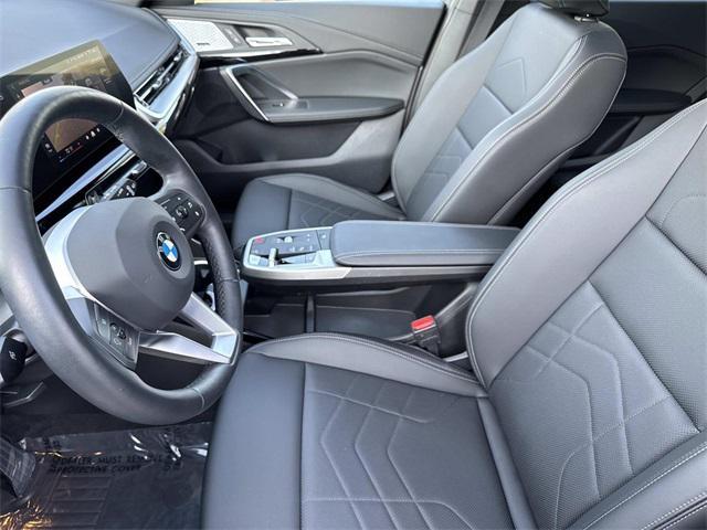 new 2025 BMW X1 car