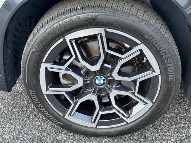new 2025 BMW X1 car