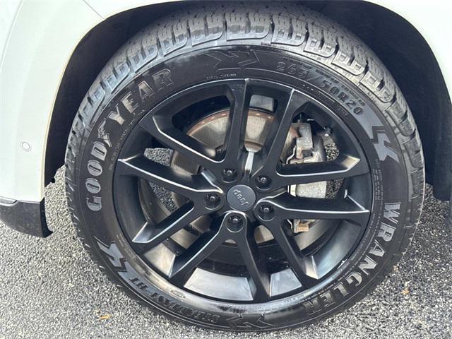 used 2017 Jeep Grand Cherokee car, priced at $21,990