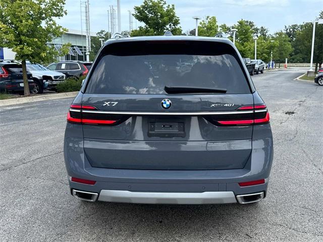 new 2025 BMW X7 car