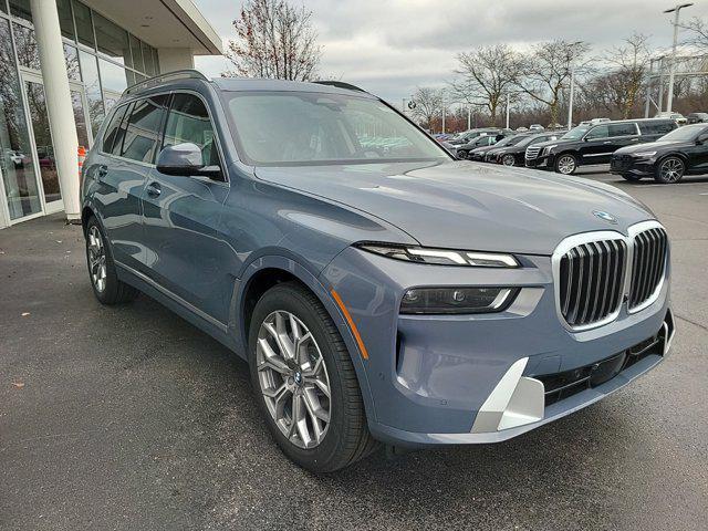 new 2025 BMW X7 car, priced at $90,070