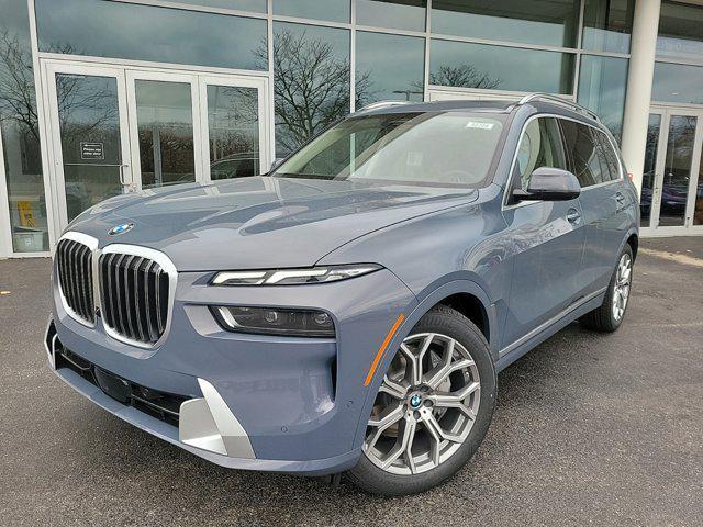 new 2025 BMW X7 car, priced at $90,070