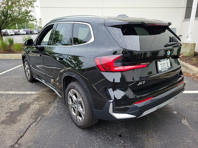 new 2024 BMW X1 car