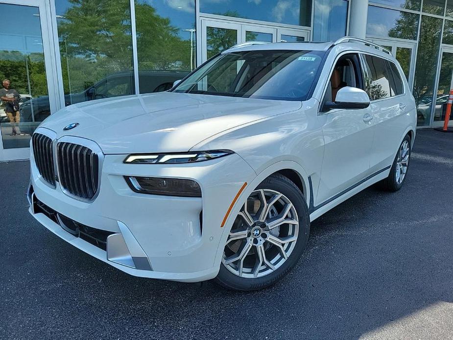 new 2025 BMW X7 car, priced at $89,400