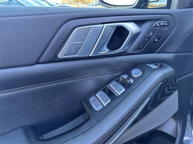 used 2021 BMW X7 car, priced at $41,990