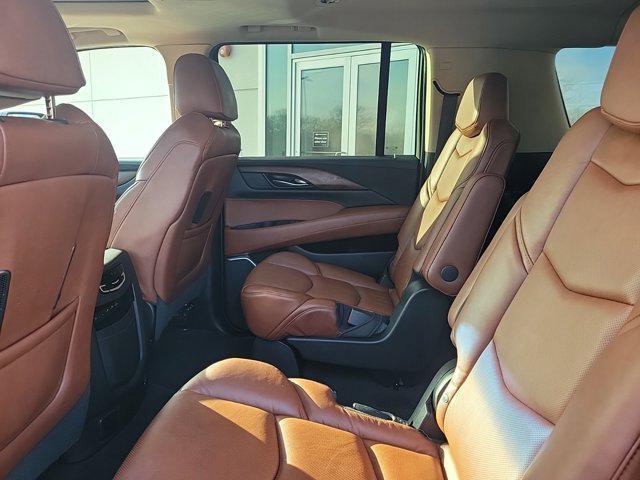 used 2019 Cadillac Escalade ESV car, priced at $48,990