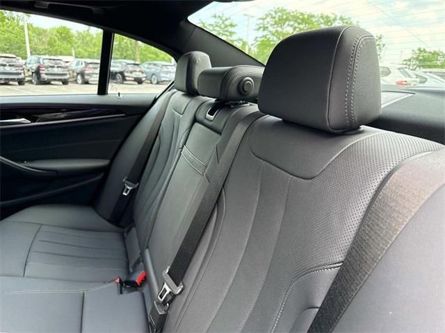 used 2023 BMW 540 car, priced at $52,990