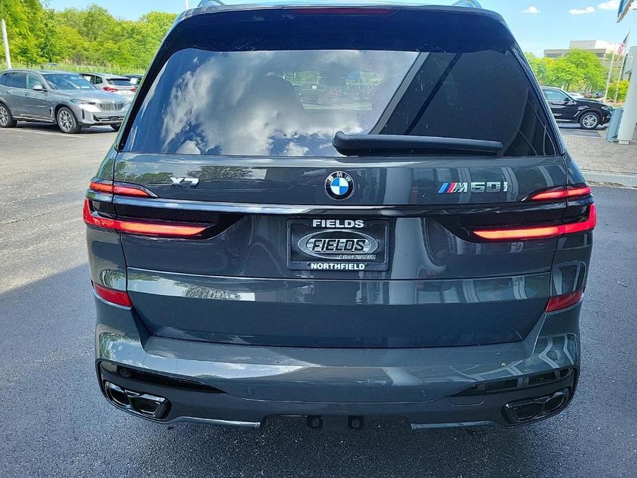 new 2025 BMW X7 car, priced at $126,205