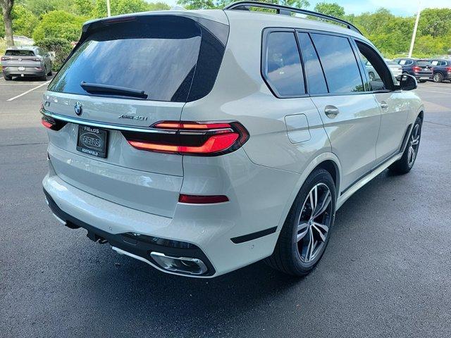 new 2025 BMW X7 car, priced at $93,165