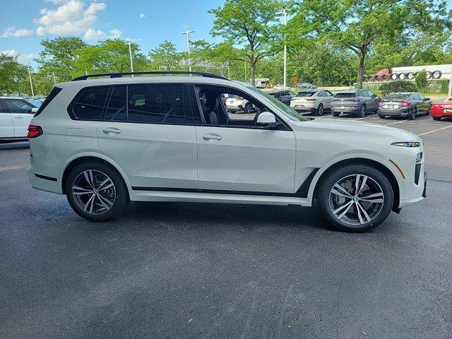 new 2025 BMW X7 car, priced at $93,165