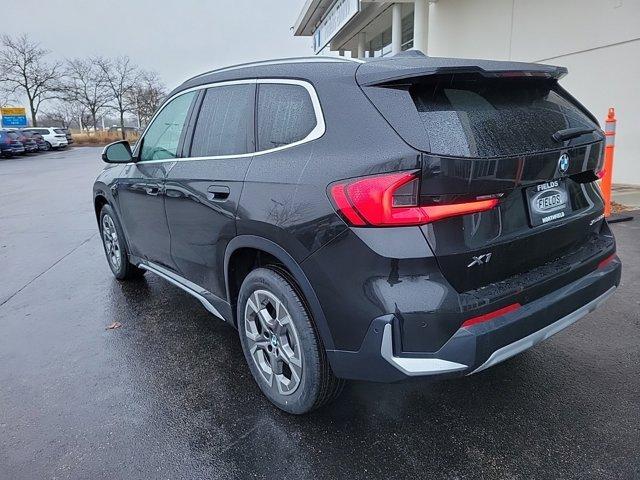 new 2024 BMW X1 car