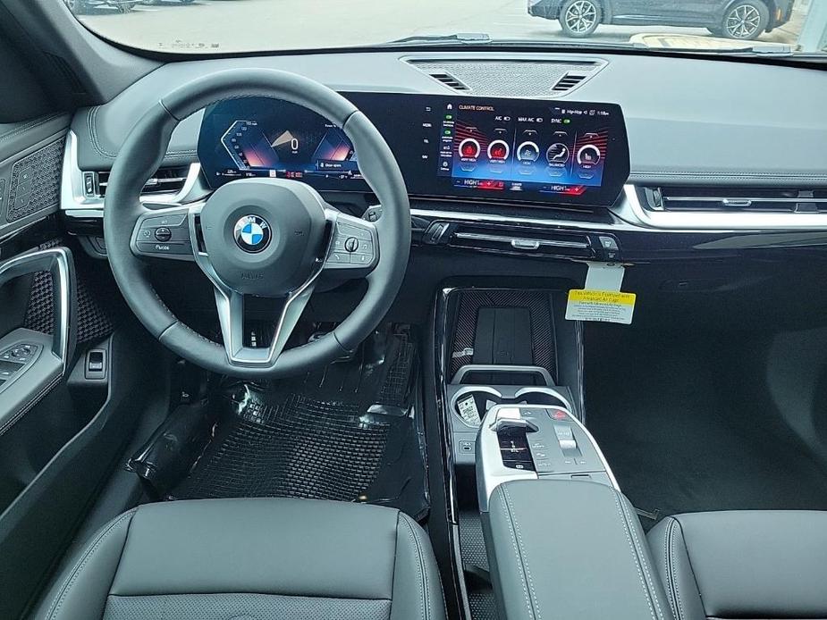 new 2023 BMW X1 car