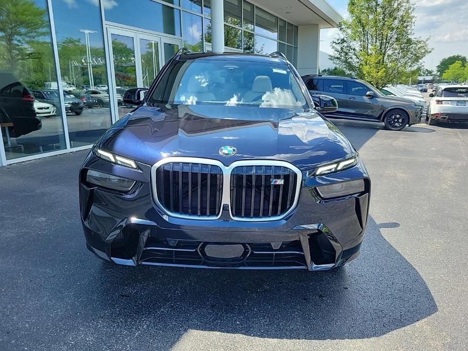 new 2025 BMW X7 car, priced at $114,355