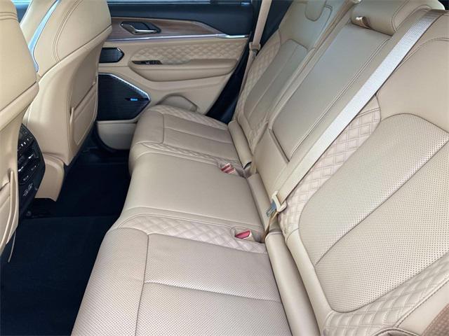 used 2024 Jeep Grand Cherokee car, priced at $46,990