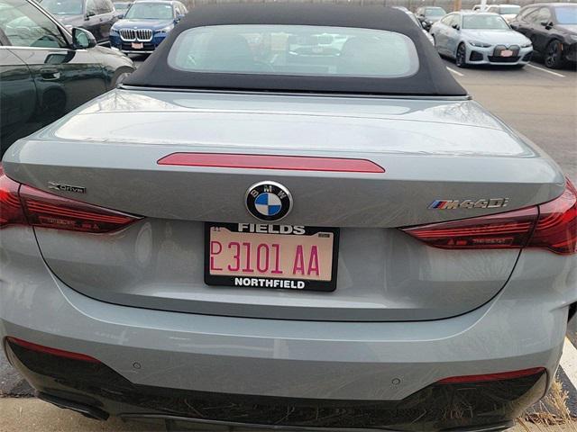 new 2025 BMW M440 car