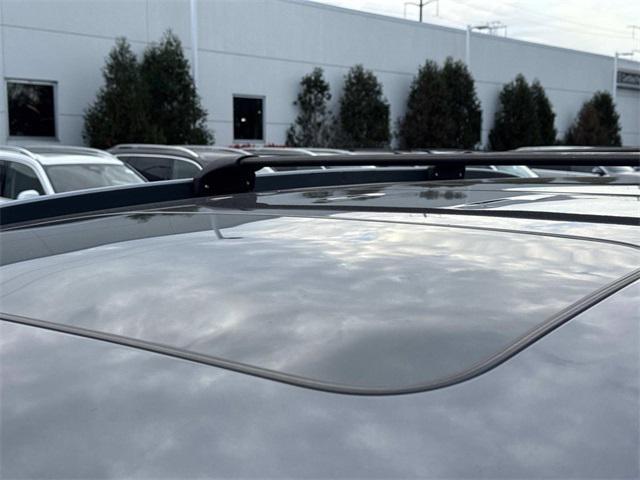 used 2022 Honda Pilot car, priced at $34,990