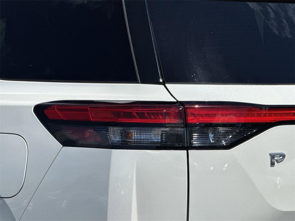 used 2022 Nissan Pathfinder car, priced at $27,690