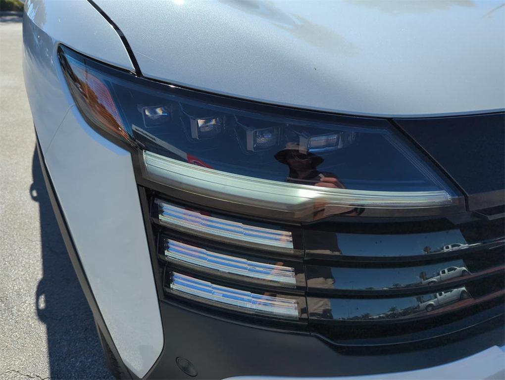 new 2026 Nissan Kicks car, priced at $27,717