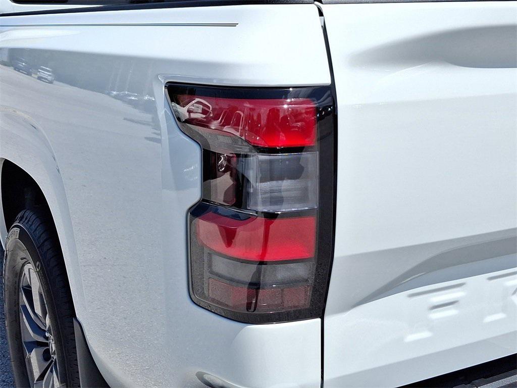 new 2025 Nissan Frontier car, priced at $34,607