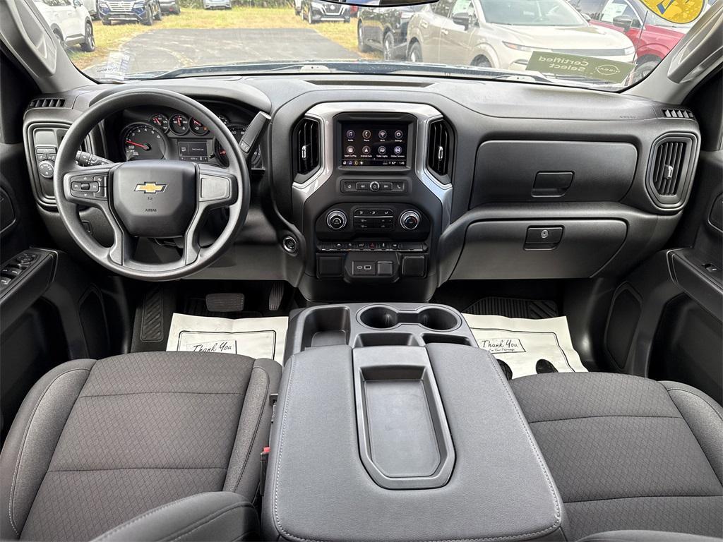 used 2024 Chevrolet Silverado 1500 car, priced at $33,998